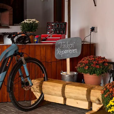 Fraenkischer Hof 3*