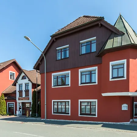 Отель Fraenkischer Hof Рехау