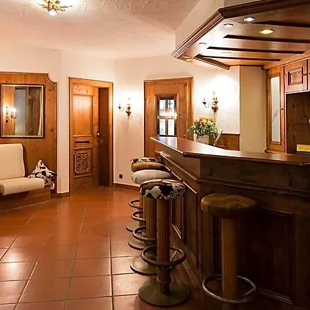 Hotel Fraenkischer Hof 3*