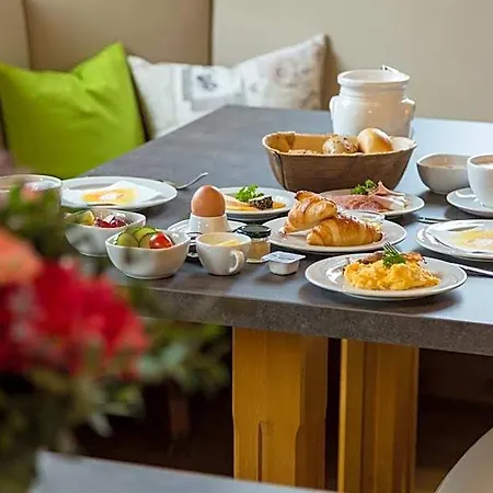 Fraenkischer Hof Hotel Rehau