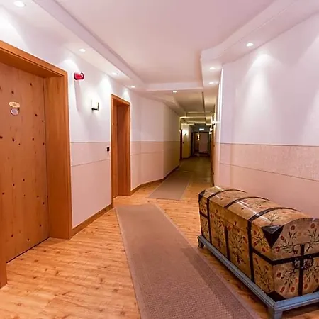 Hotel Fraenkischer Hof 3*