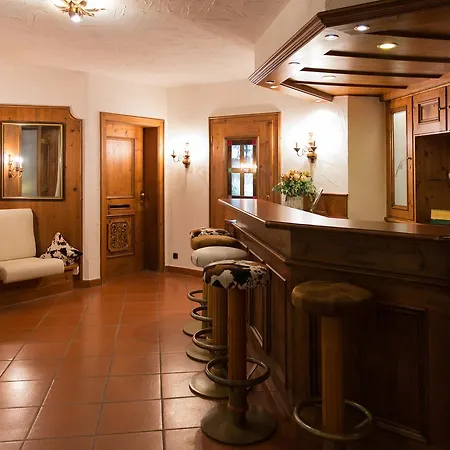 Fränkischer Hof Hotel 3*